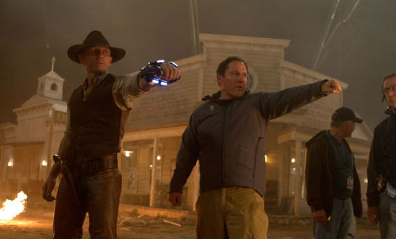 Смотреть кинофильм Ковбои против пришельцев / Cowboys and Aliens Вестерн 2011 хорошее качество